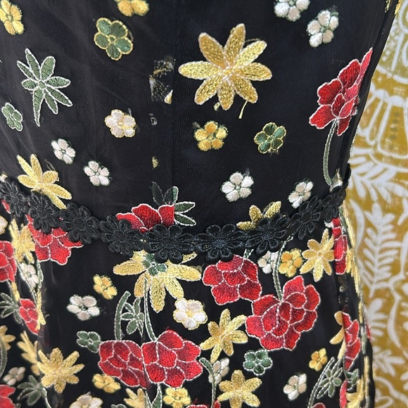 NWT Alex Marie Lindsey Floral Mesh Embroidered Fit&Flare Cocktail Midi Dress Sz6 - Picture 5 of 11
